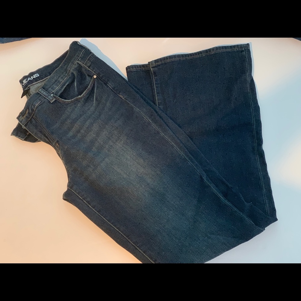 DKNY Jeans SOHO Boot Dark Blue Size 8